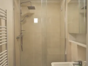 Pronájem bytu 1+kk, Praha - Motol, Hennerova, 48 m2