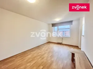 Pronájem bytu 1+1, Zlín, Podlesí V, 33 m2