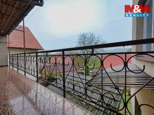 Prodej rodinného domu, Dzbel, 195 m2