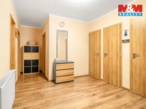 Prodej rodinného domu, Brniště, 190 m2