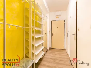 Pronájem bytu 2+1, Slavkov u Brna, Komenského náměstí, 53 m2