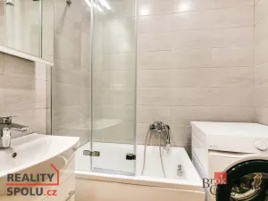 Pronájem bytu 2+1, Slavkov u Brna, Komenského náměstí, 53 m2