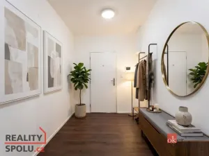 Pronájem bytu 2+kk, Praha - Žižkov, Roháčova, 56 m2