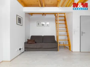 Prodej bytu 2+kk, Mikulov, Koněvova, 36 m2