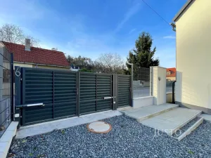 Prodej bytu 3+1, Praha, Žitavského, 66 m2