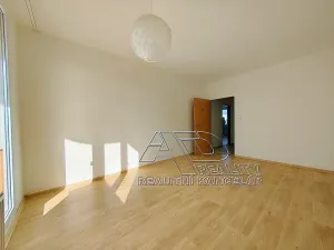 Pronájem atypického bytu, České Budějovice, Branišovská, 61 m2