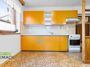 Prodej rodinného domu, Hronov, Karoliny Světlé, 250 m2