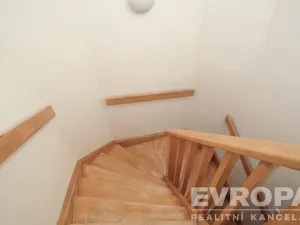 Prodej rodinného domu, Praha - Krč, Branická, 235 m2