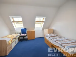 Prodej rodinného domu, Praha - Krč, Branická, 235 m2