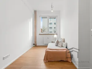 Pronájem bytu 3+kk, Praha - Libeň, Sokolovská, 64 m2