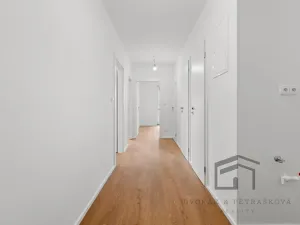 Pronájem bytu 3+kk, Praha - Libeň, Sokolovská, 64 m2