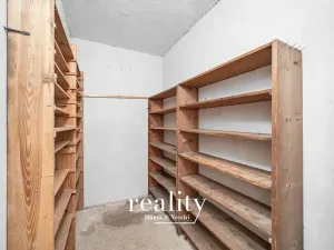 Prodej bytu 2+1, Znojmo, Vančurova, 55 m2