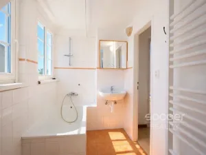 Pronájem bytu 2+kk, Praha - Podolí, Pravá, 50 m2