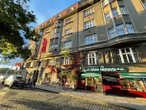 Pronájem bytu 1+1, Praha - Nové Město, Na výtoni, 41 m2