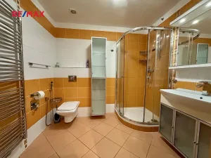 Pronájem rodinného domu, Praha - Újezd nad Lesy, Na Božkovně, 110 m2