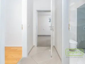 Prodej rodinného domu, Mníšek pod Brdy, U Kolejí, 200 m2