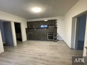 Prodej bytu 2+1, Dolní Němčí, Nivnická, 70 m2