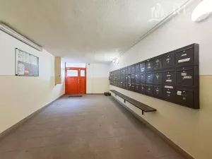 Pronájem bytu 2+1, Chomutov, Holešická, 62 m2