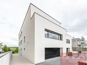 Pronájem rodinného domu, Praha - Stodůlky, Ke Koh-i-nooru, 282 m2
