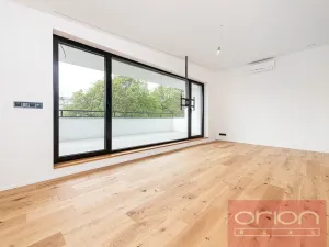 Pronájem rodinného domu, Praha - Stodůlky, Ke Koh-i-nooru, 282 m2