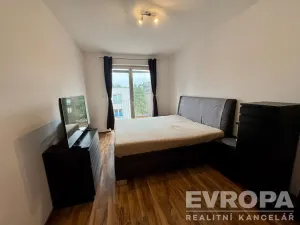 Prodej bytu 2+kk, Plzeň - Valcha, Špačková, 55 m2