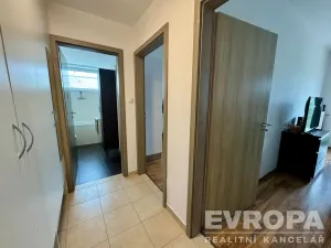 Prodej bytu 2+kk, Plzeň - Valcha, Špačková, 55 m2