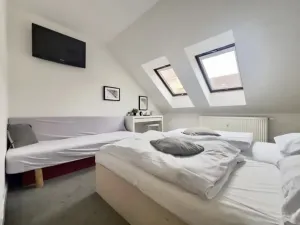 Pronájem bytu 2+kk, Praha, 50 m2