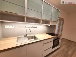 Pronájem bytu 2+kk, Praha - Záběhlice, Severozápadní III, 36 m2