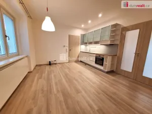 Pronájem bytu 2+kk, Praha - Záběhlice, Severozápadní III, 36 m2