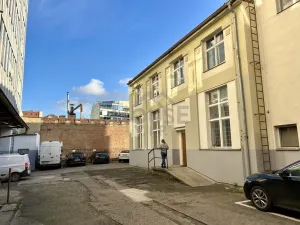 Pronájem kanceláře, Praha - Holešovice, U průhonu, 38 m2