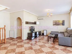 Prodej vily, Torrevieja, Španělsko, 116 m2