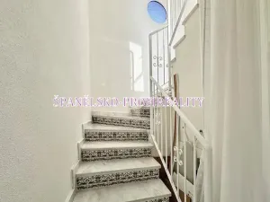 Prodej bytu 3+kk, Orihuela, Španělsko, 77 m2