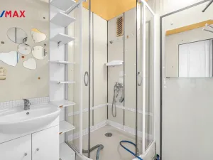 Pronájem bytu 3+1, Hradec Králové - Slezské Předměstí, Severní, 65 m2