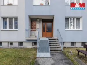 Prodej bytu 1+1, Klatovy - Klatovy III, Pod Hůrkou, 37 m2