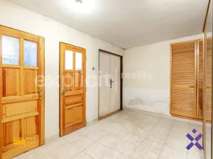 Prodej rodinného domu, Plumlov - Soběsuky, 250 m2