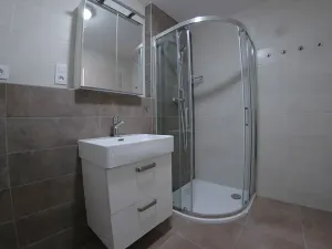 Pronájem bytu 2+kk, Plzeň, Hrachová, 43 m2