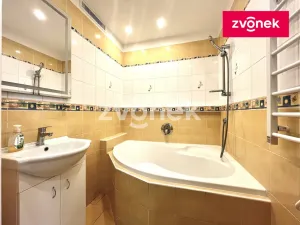 Pronájem bytu 4+1, Zlín, Okružní, 80 m2