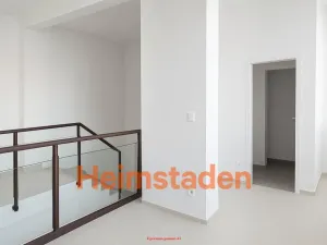 Pronájem kanceláře, Havířov - Město, nám. Republiky, 72 m2