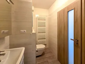 Pronájem bytu 1+kk, Brno - Žebětín, Lišejníková, 38 m2