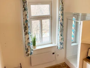 Pronájem bytu 1+kk, Praha - Vršovice, 28. pluku, 27 m2