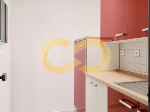 Pronájem kanceláře, Písek, Alšovo nám., 200 m2