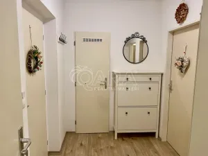 Pronájem bytu 2+kk, Praha - Letňany, Terezínská, 51 m2