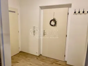 Pronájem bytu 2+kk, Praha - Letňany, Terezínská, 51 m2