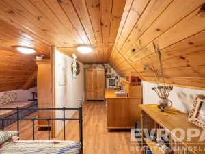 Prodej chalupy, Maršov u Úpice, 200 m2