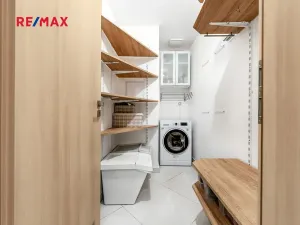 Pronájem bytu 2+kk, Praha - Libeň, Vojenova, 62 m2