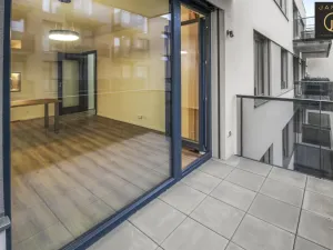 Pronájem bytu 2+kk, Praha - Košíře, Starokošířská, 56 m2