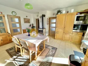 Prodej chalupy, Stachy, 230 m2