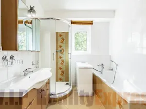 Prodej bytu 3+kk, Praha, Jeřabinová, 92 m2