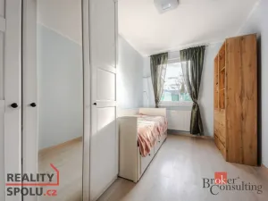 Prodej bytu 4+1, Nupaky, U Valu, 83 m2