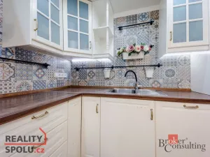 Prodej bytu 4+1, Nupaky, U Valu, 83 m2